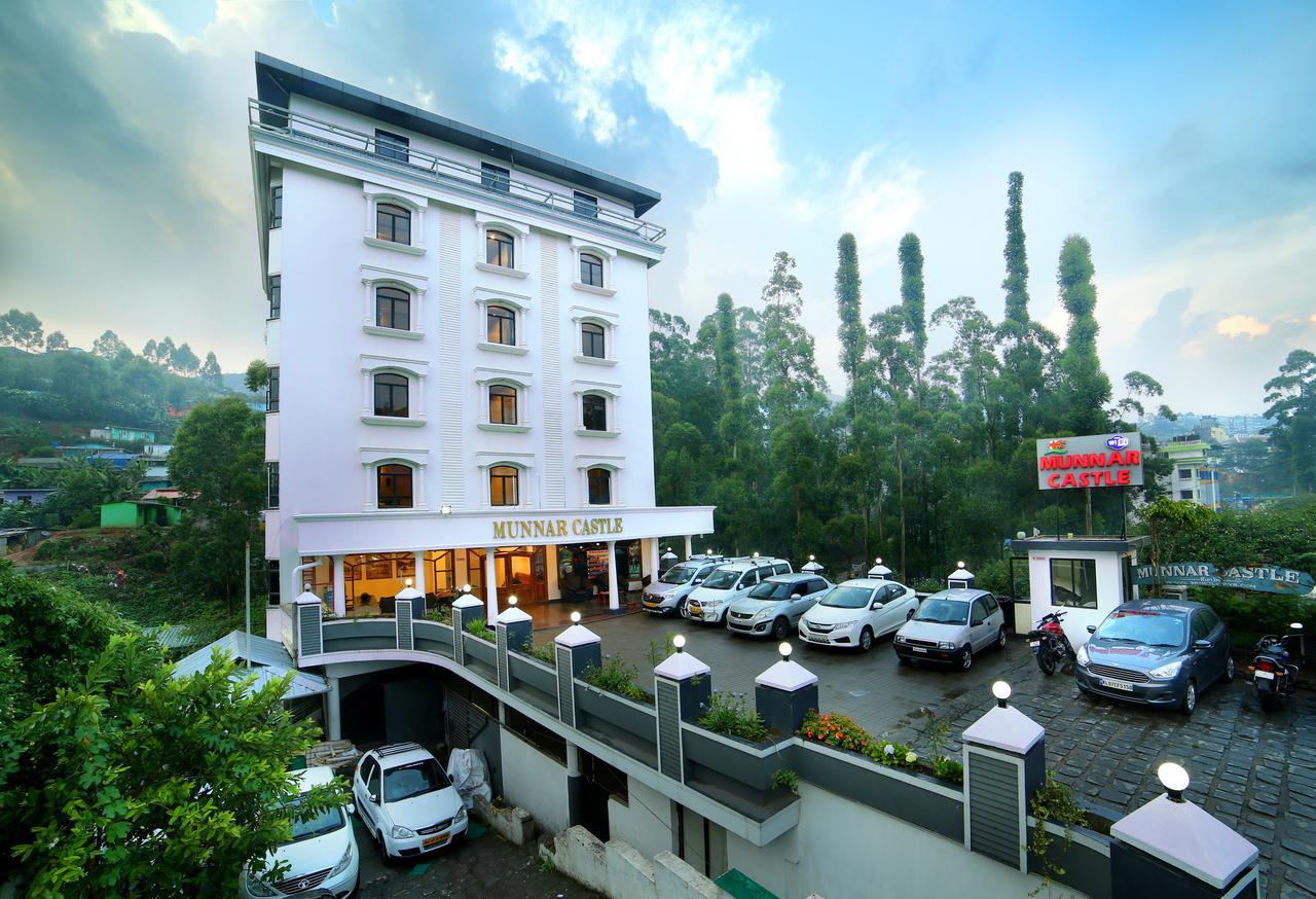 Munnar Castle Hotel Bagian luar foto